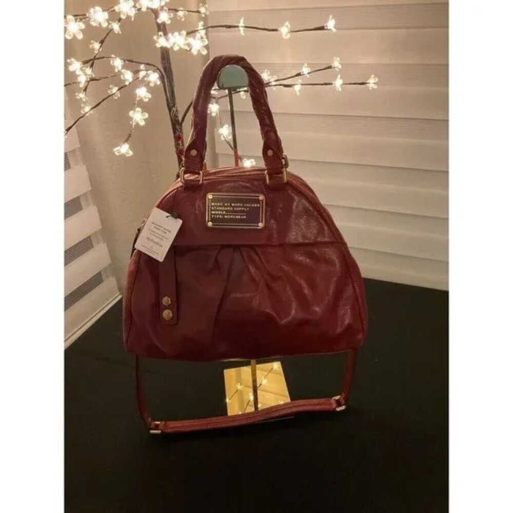 Marc By Marc Jacobs Twisted Q Groove Satchel - Burgandy